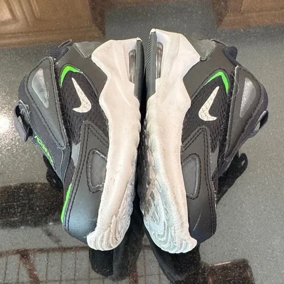 Nike Air Max Kids Sneakers - Black with Green Accents - Picture 6 of 13
